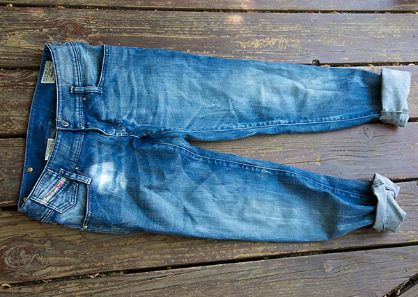 DIY Distressed Ripped Jeans