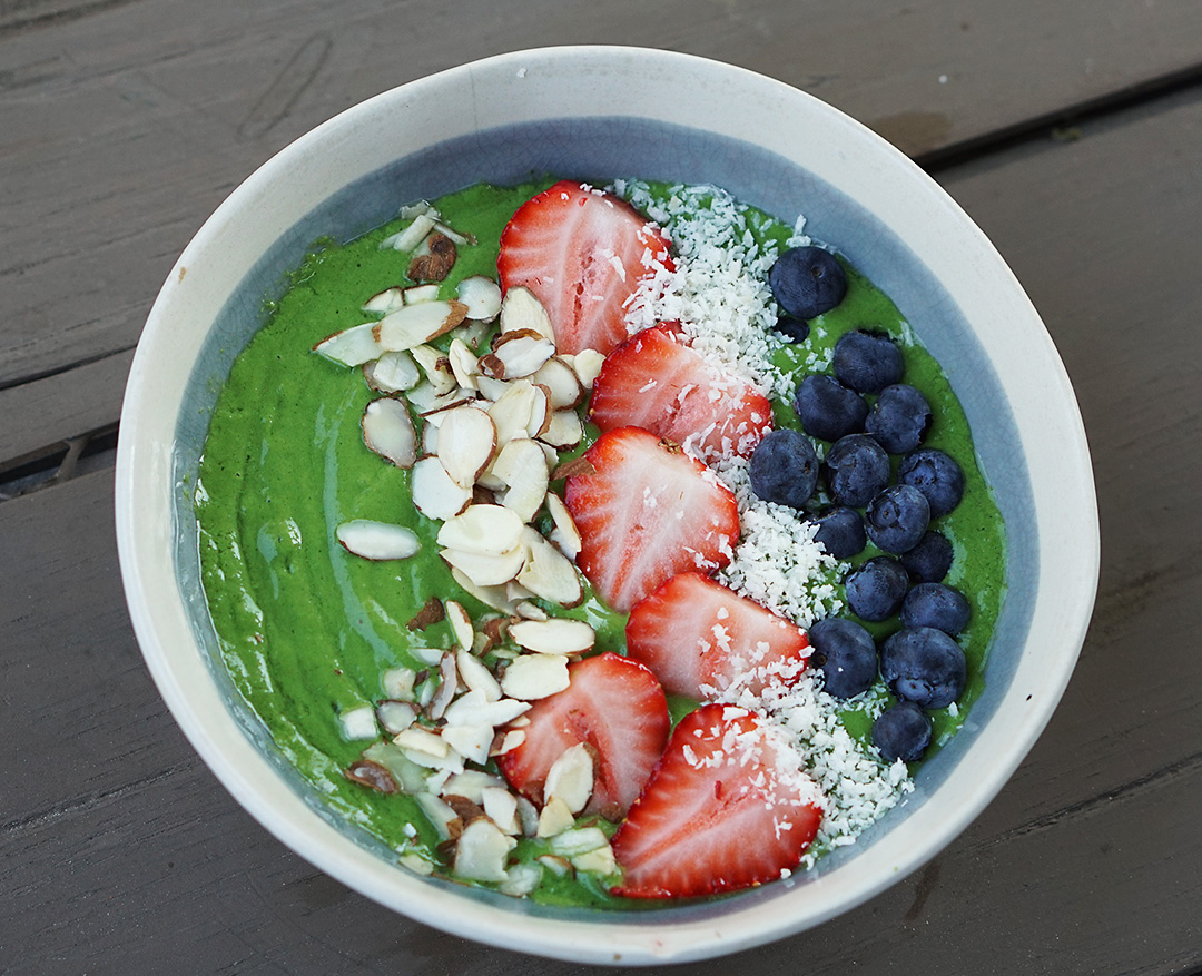 SuperGreenSmoothieBowl