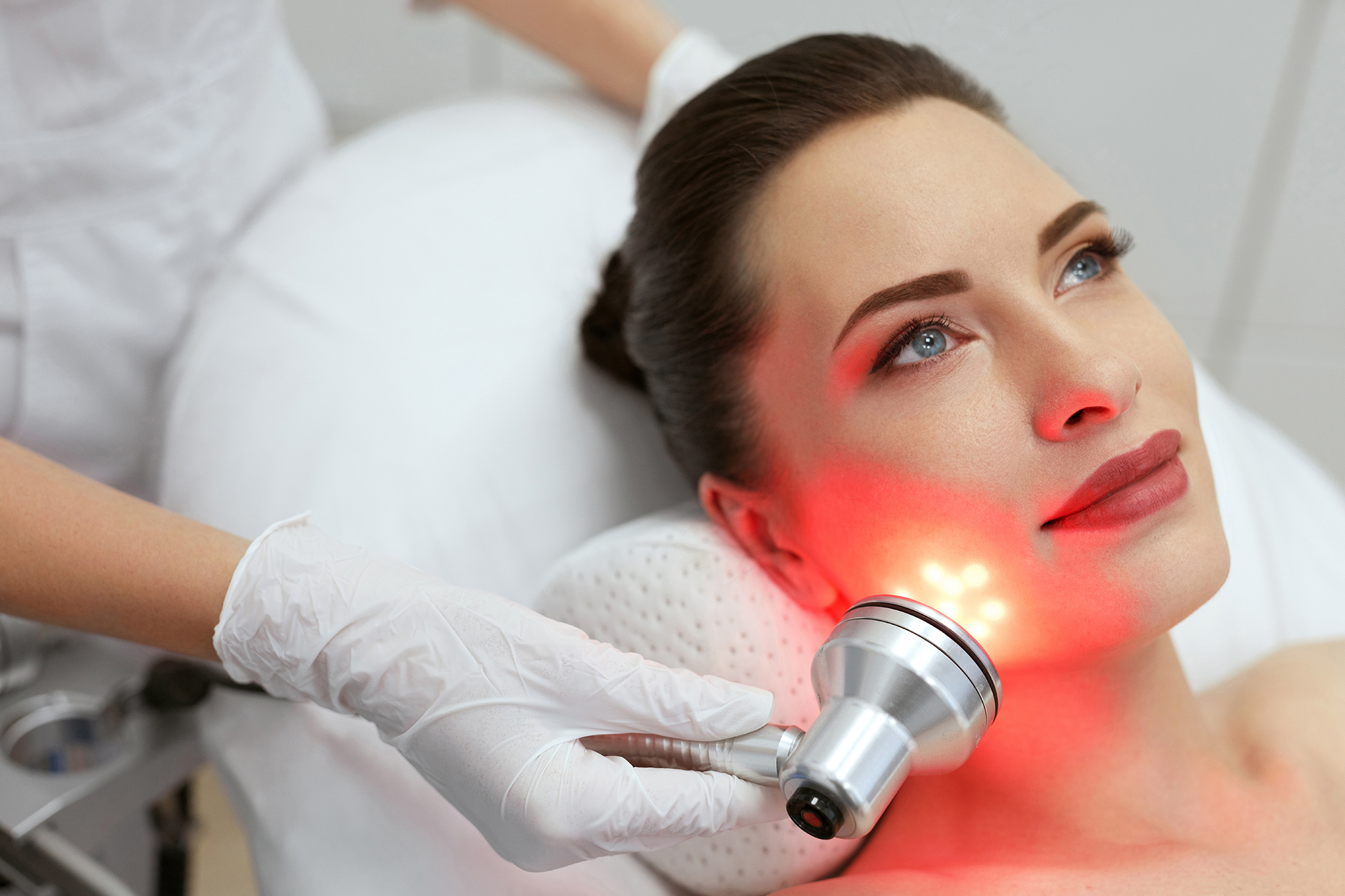 The Benefits of Red Light Therapy